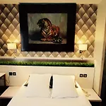 De La Felicite Hotel